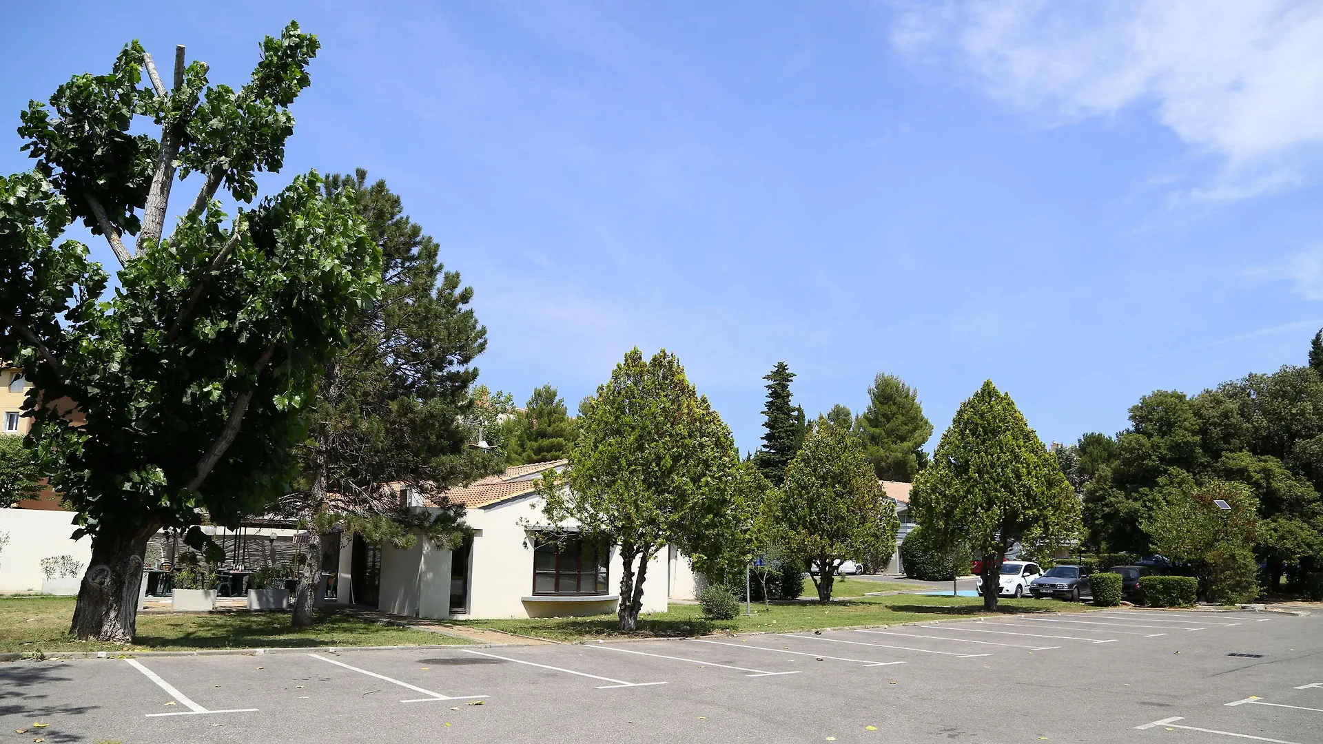 Hotel Campanile Aix En Provence Ouest Jas-De-Bouffan Aix-en-Provence 3*,  Francia