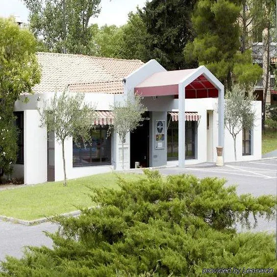 ***  Hotel Campanile Aix En Provence Ouest Jas-De-Bouffan Aix-en-Provence Francia